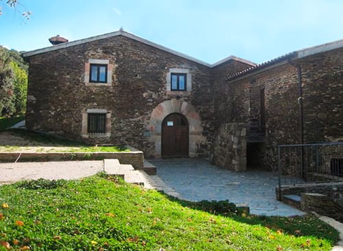 Escola de Natura La Traüna, al Parc Natural del Montseny