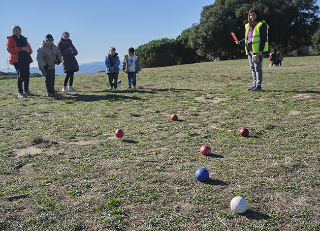 Demostració de boccia, esport paralímpic similar a la petanca, a càrrec de la FECPC. Autoria: Oriol Clavera