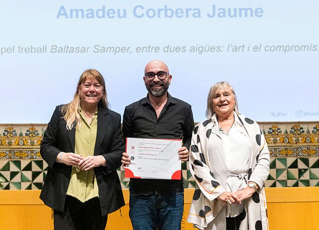 Lliurament del Premi a Amadeu Corbera. Autor: IEC