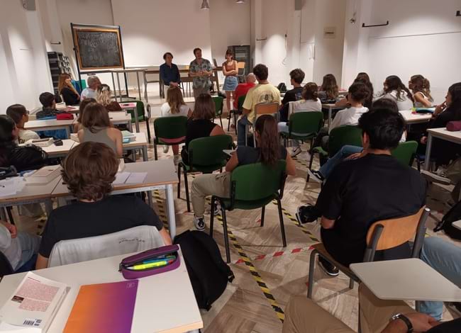 Taller de poesia amb Colledanchise, Pedrals i Callís al Liceu Clàssic de l'Alguer. Autor: XPN
