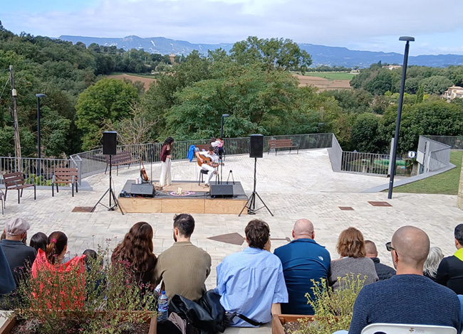 El concert va comptar amb l'assistència de 89 persones. Autoria: Neandertal Produccions