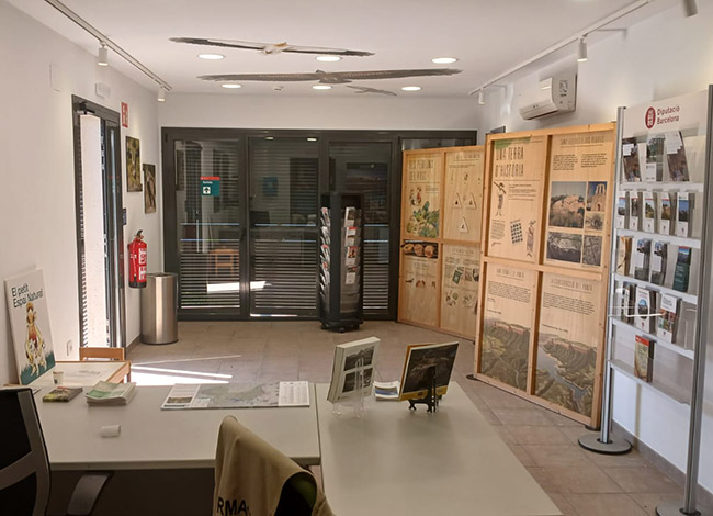 A l'interior es pot veure l'exposició sobre l'Espai Natural. © XPN