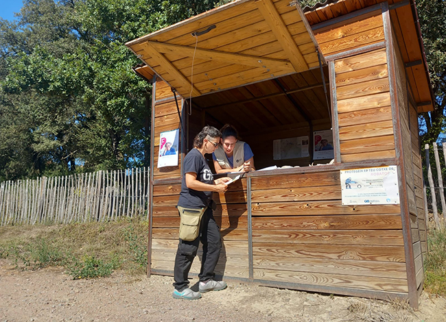 Caseta d'informació, a l'aparcament de Savassona. Autor: XPN