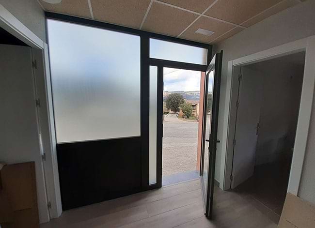 L'entrada per baix, que abans era un aparcament. Autor: XPN