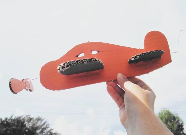 Mostra del taller de joguines amb material reciclat.<br />Autor: Talleretcraft