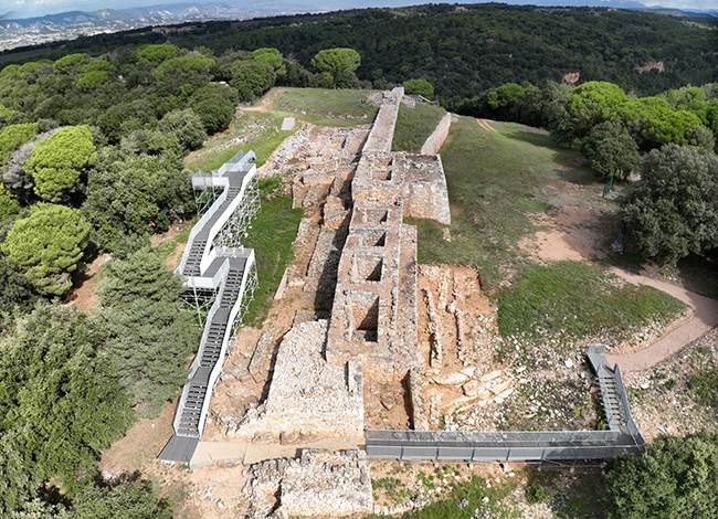 Imatge aèria de la fortificació. © SPAL Diputació de Barcelona