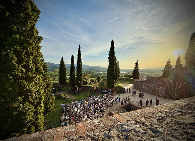 Panoràmica del concert de Ferran Palau amb el públic assistent. Autoria: David Cassany
