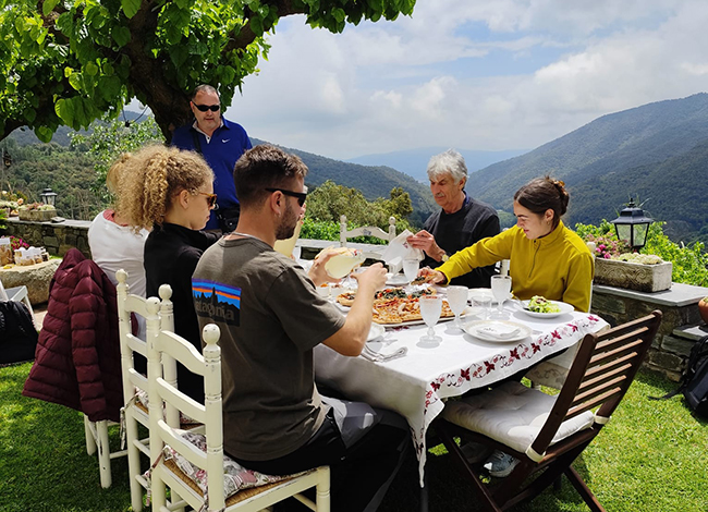 Els operadors internacionals van poder gaudir de la gastronomia del territori. Autoria: Turisme Montseny