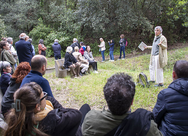 La passejada pel voltant de Masia Mariona, amb Carme Clopés d'ADEMC. Autor: XPN