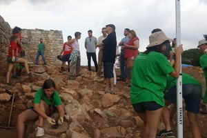 Visita de Mut al conjunt arqueològic. Autor: Diputació Barcelona