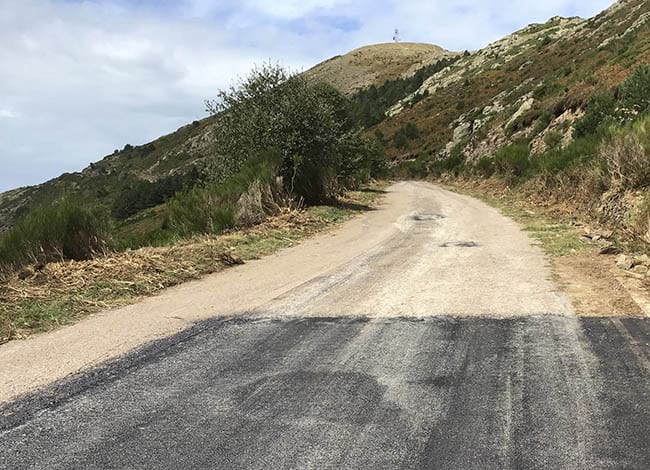 Un dels trams reparats de l'accés al turó de l'Home. Autor: XPN