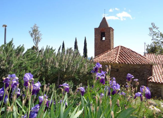 L'església romànica Sant Cristòfol de Fogars. Autor: Oscar Farrerons