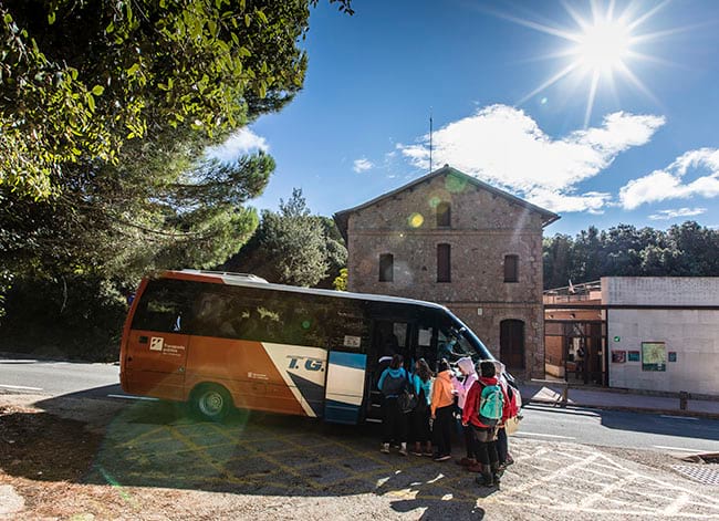 Bus Parc de Sant Llorenç del Munt i l'Obac al Coll d'Estenalles. Autor: Ricard Badia
