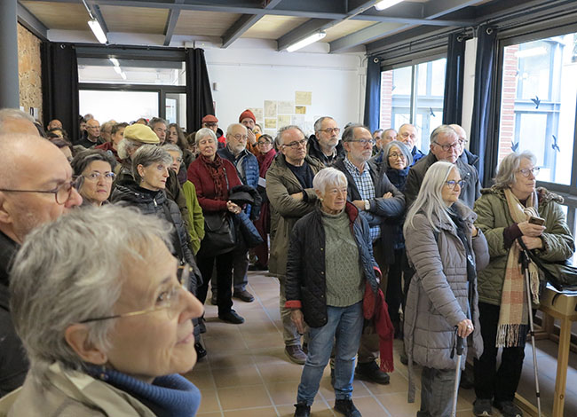 Imatge de les persones assistents a la inauguració 