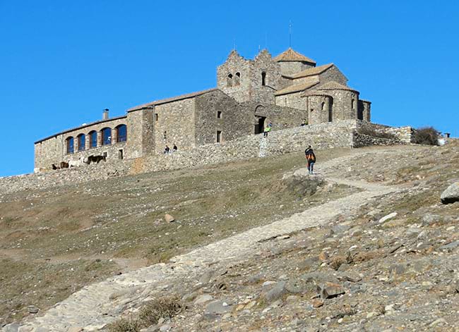 El monestir i el restaurant de la Mola. Autor: XPN