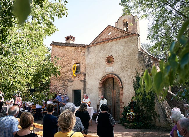 L'aplec de les Arenes, amb la missa a l'exterior. Autor: Quim Pasqual