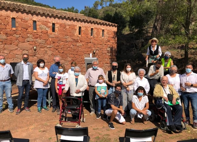 Entrega de premis del 2n Concurs Literari.<br />Autor: Ajuntament de Sant Llorenç Savall