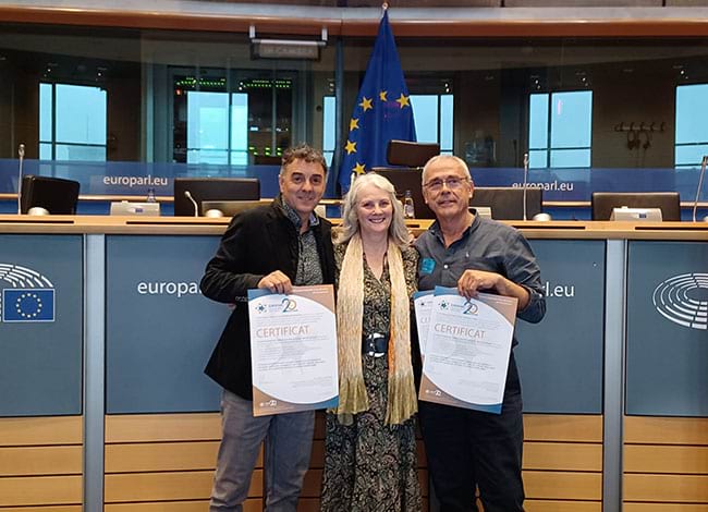 Xavier Navalon, Carol Ritchie i Àngel Miño, al Parlament europeu. Autor: XPN