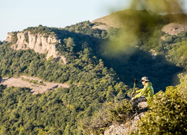 Excursionista al Parc Natural de Sant Llorenç del Munt i l'Obac. Autor: Ricard Badia