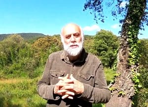 J. M. Riera locutant un dels vídeos. Autor: XBM