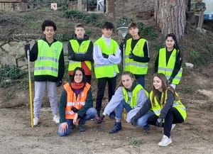 Grup d'alumnes i educadora. Autor: XPN