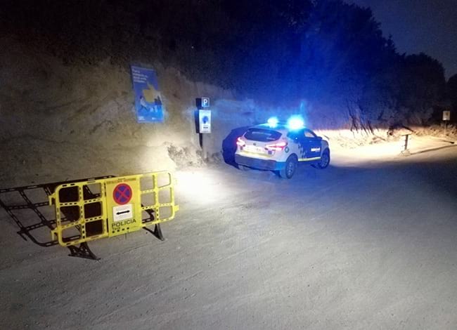 Limitació de l'accés motoritzat al Parc de la Serralada Litoral. Autor: Policia Local de Teià