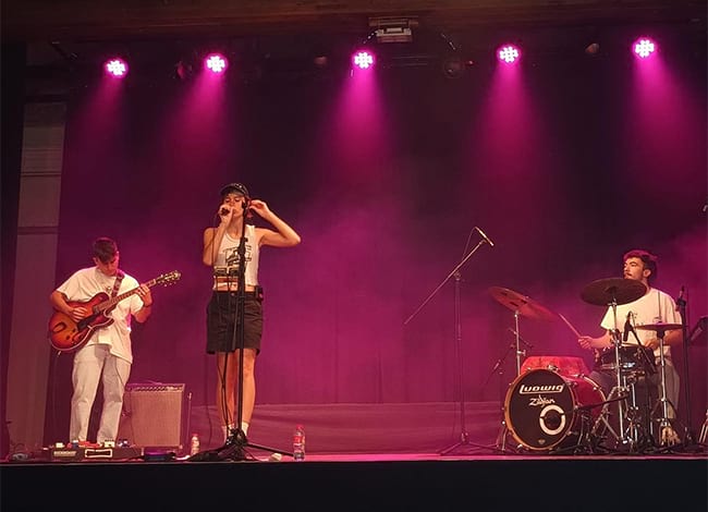 Ariox i la seva banda en concert. Autor: Ajuntament de Cabrils