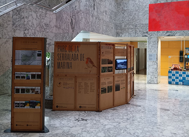La mostra està adreçada al personal sanitari del centre en el marc del seu programa de promoció de la salut. © XPN