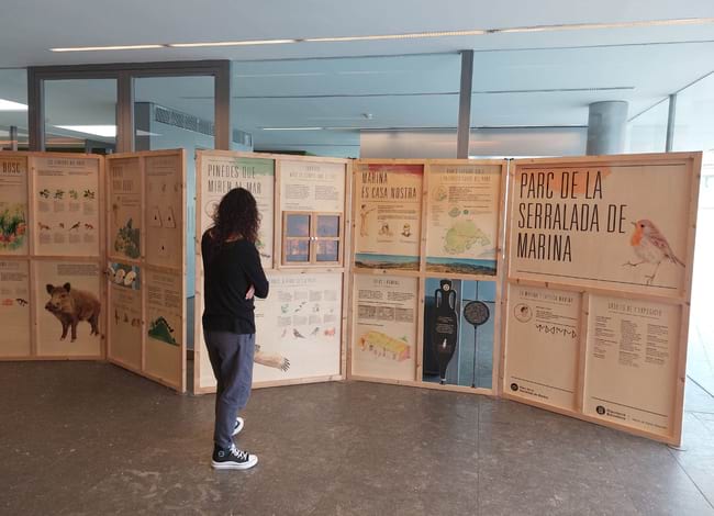 Detall de l'exposició al vestíbul de la Biblioteca. Autor: Biblioteca Singuerlín