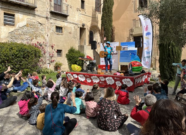 Espectacle final d'una edició anterior de la Matinal Viu el parc a Sant Jeroni de la Murtra. Autor: Fusic