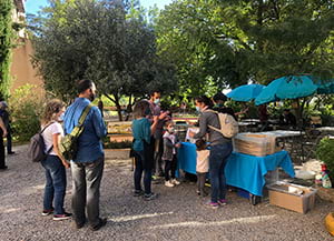 Taller d'avions de cartró. Autor: Viu el parc