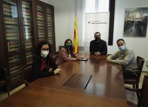 Signatura del conveni.<br />Autor: Ajuntament de Sant Vicenç dels Horts