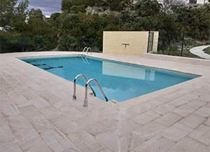 La nova piscina de Can Grau.<br />Autor: XPN