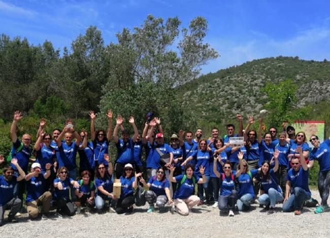 Grup de voluntaris d'Allianz al Parc del Garraf. Autor: Associació Sèlvans