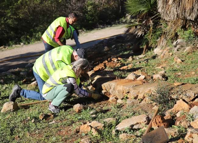 Actuació del Cercle de Voluntaris al Parc del Garraf. Autor: Cercle Voluntaris