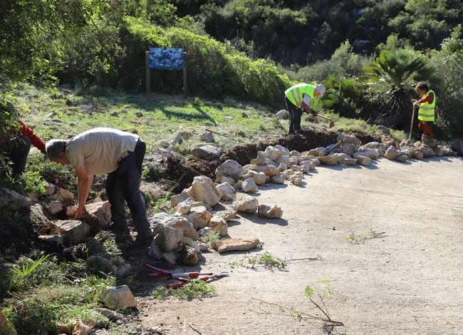 Actuació del Cercle de Voluntaris al Parc del Garraf. Autor: Cercle Voluntaris