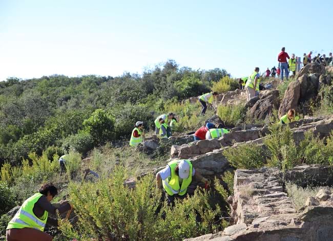 Grup de voluntaris durant l'actuació a les Maleses. Autor: Cercle de Voluntaris