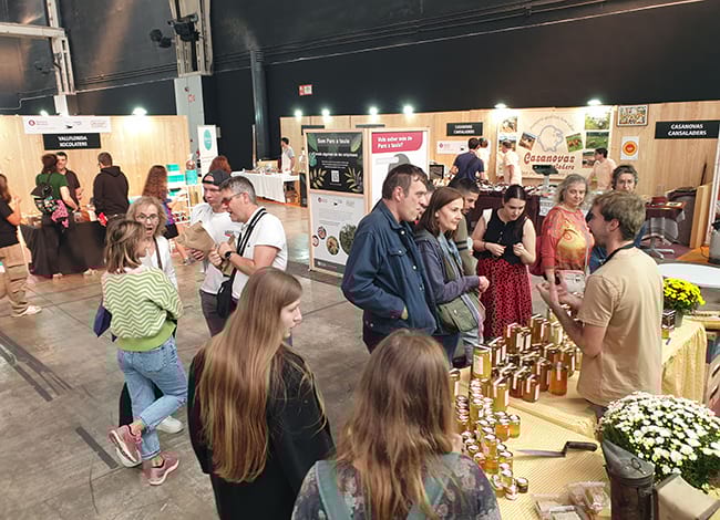 Assistents a la Fira ÀPAT 2024. Autoria: Depana