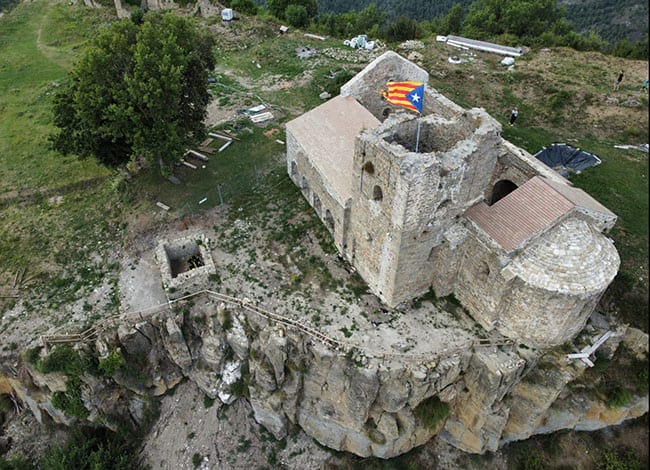 Imatge aèria del castell de Besora.<br />Autora: Blanca Vilageliu