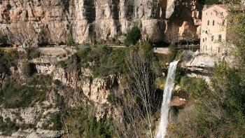 El priorat i el salt del Rossinyol. Autor: Jordi Basart / Diputació de Barcelona