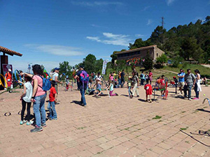 Jocs i tallers a la matinal. Autor: ACER