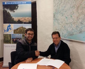 Candela i Bosch signant el conveni d'adhesió. Autor: CPSL
